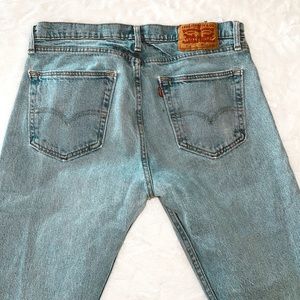 Men’s Levi jeans